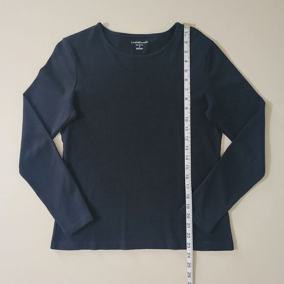 Croft & Barrow® Crewneck Women's Black Long-Sleeve Tee - Picture 7 of 13